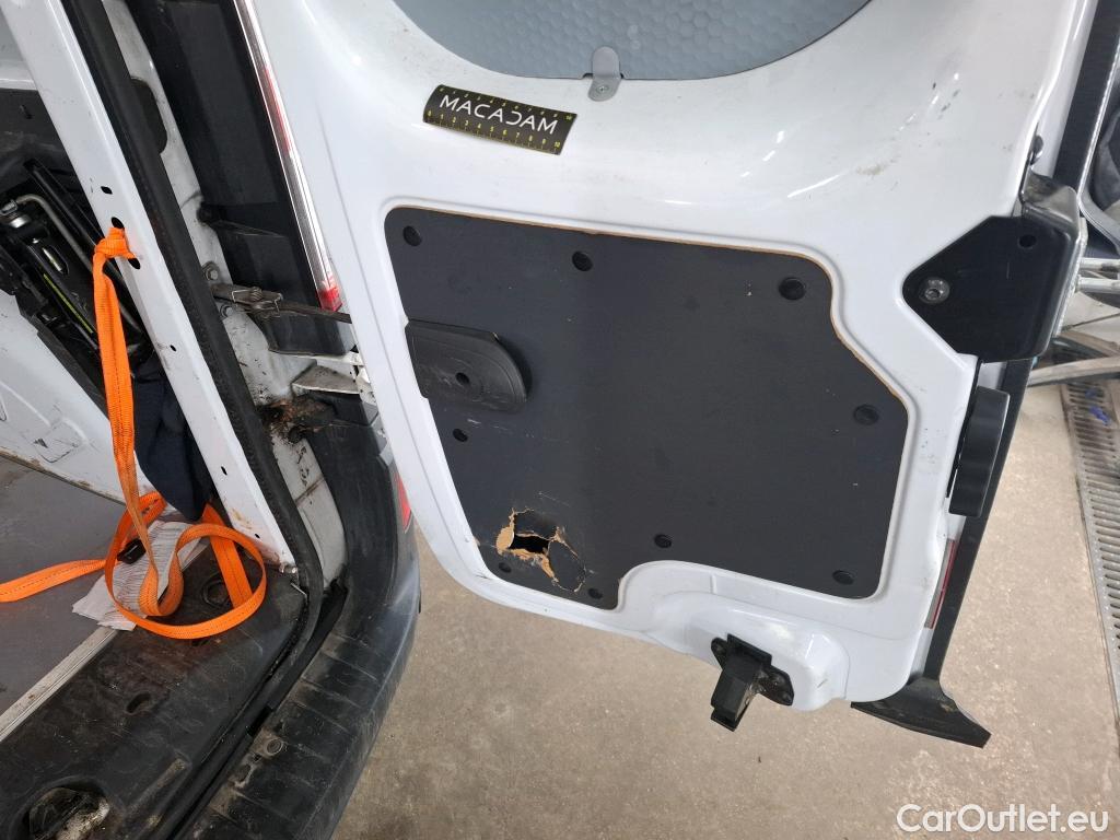  Renault  Kangoo  II Express Grand Confort (L1) 1.5 dCi 80CV BVM6 E6dT #18