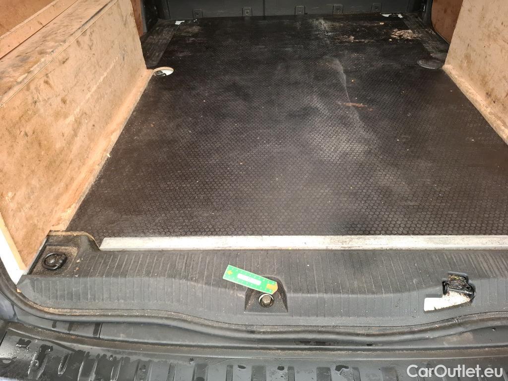  Renault  Kangoo RENAULT  / 2021 / 4P / Fourgonnette Extra - Blue dCi95 Sésame Ouvre Toi #3