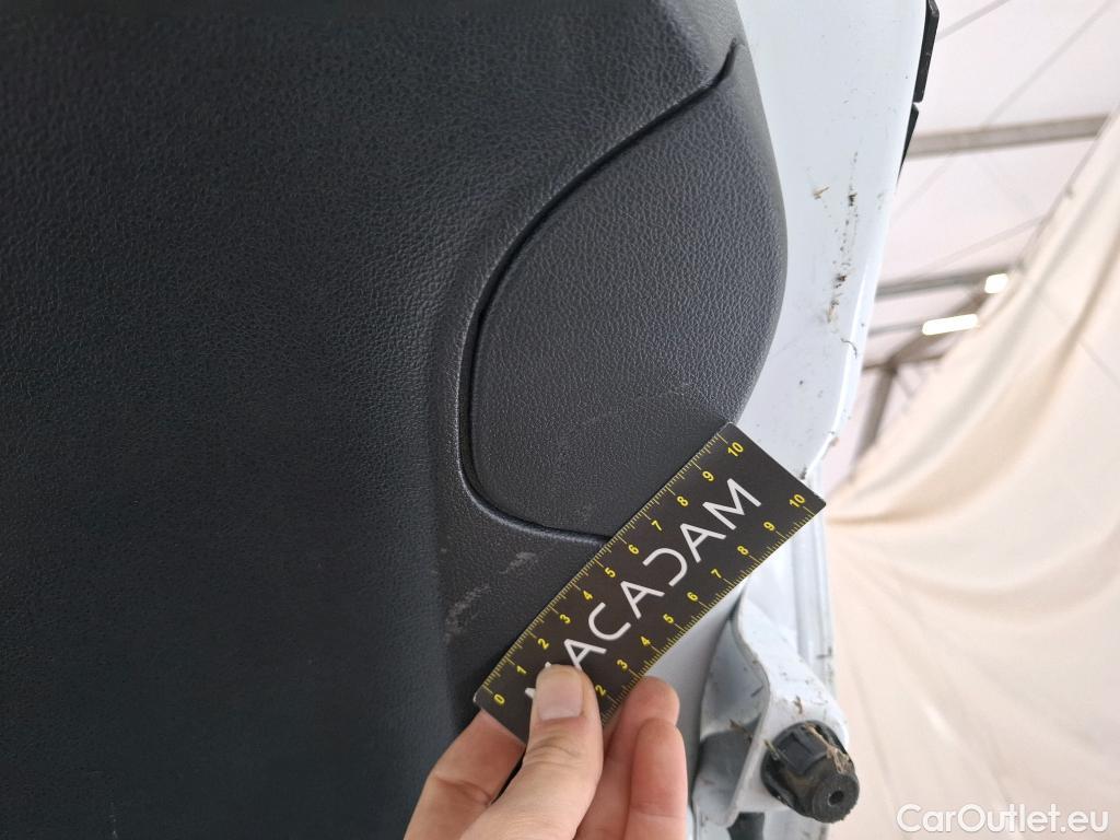  Renault  Clio  IV Air MediaNav 1.5 dCi 90CV BVM5 E6 #33