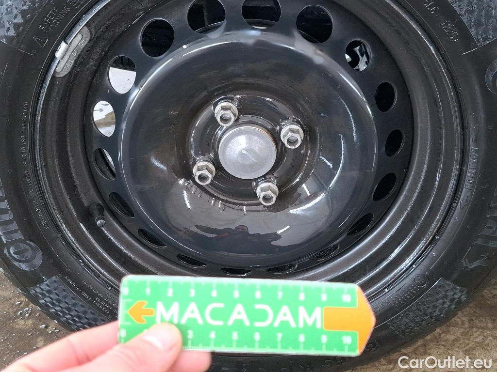  Renault  Clio  IV Air MediaNav 1.5 dCi 75CV BVM5 E6 #36