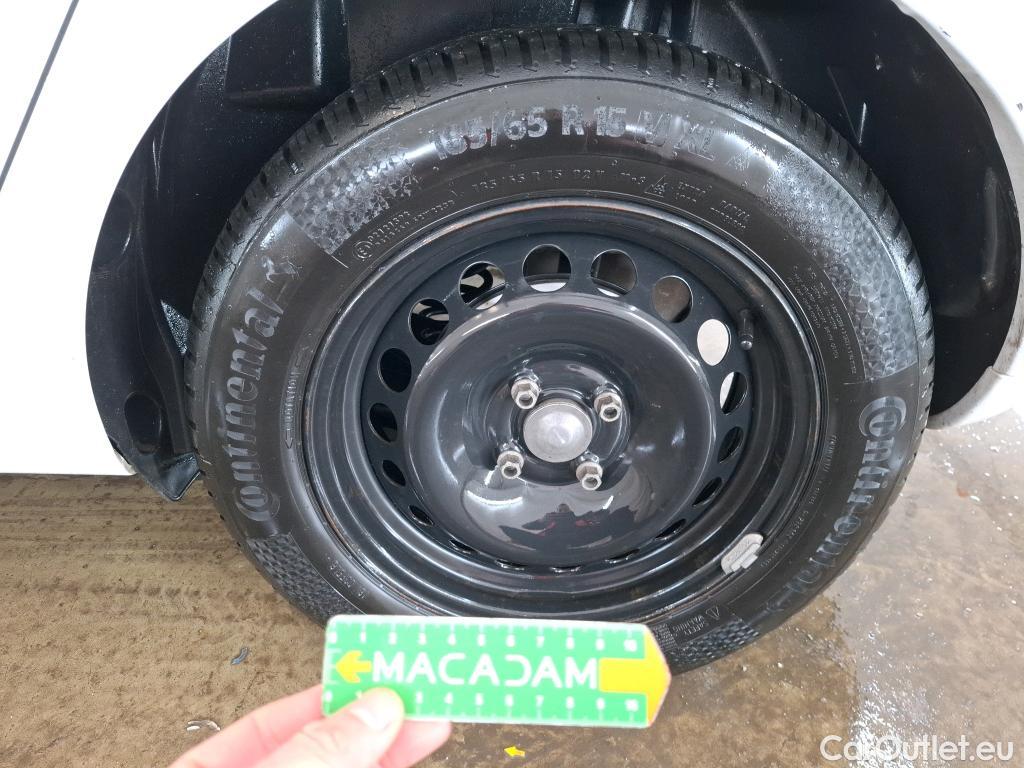  Renault  Clio  IV Air MediaNav 1.5 dCi 75CV BVM5 E6 #37