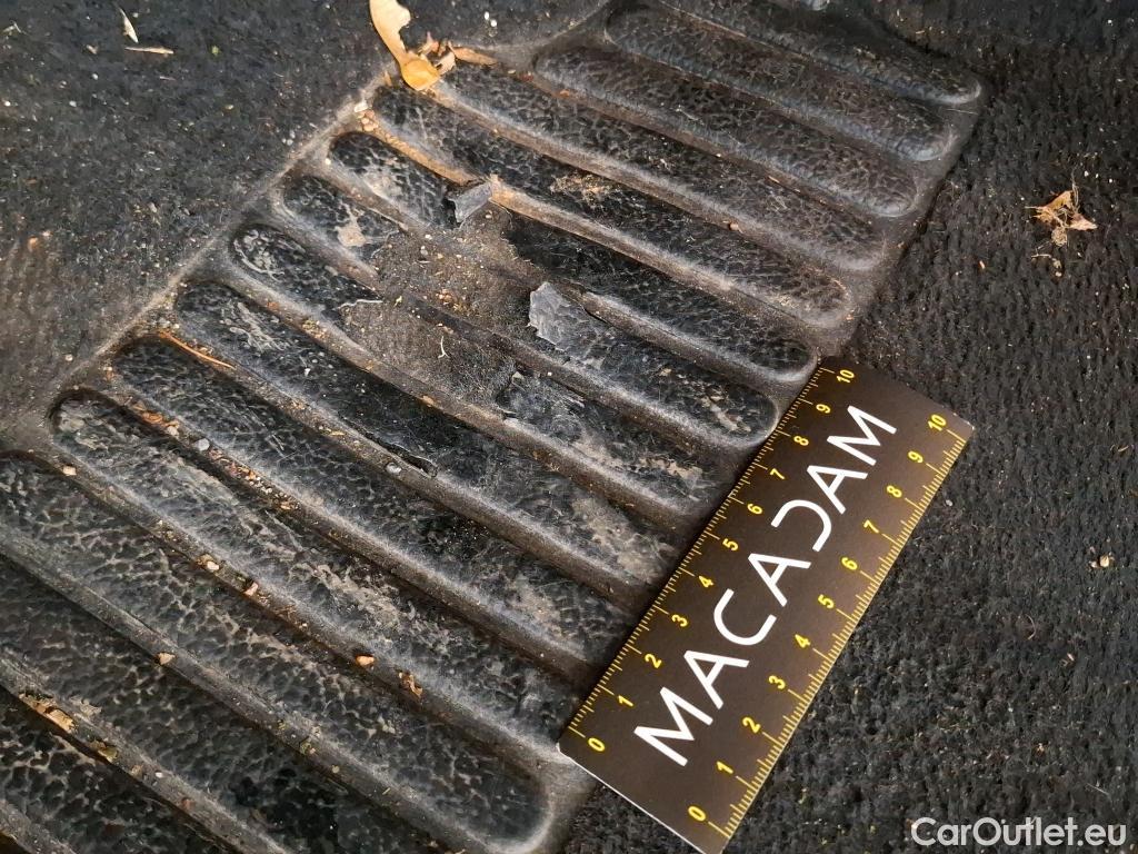  Renault  Clio  IV Air MediaNav 1.5 dCi 90CV BVM5 E6 #29