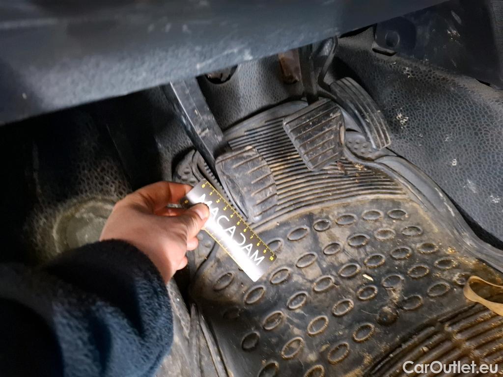  Renault  Kangoo  II Express Grand Confort (L1) 1.5 dCi 80CV BVM6 E6dT #41