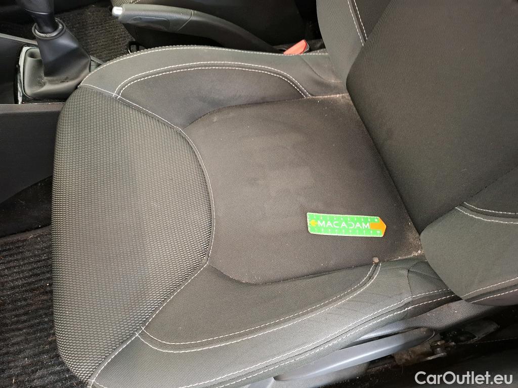  Renault  Clio  IV Air MediaNav 1.5 dCi 75CV BVM5 E6 #24