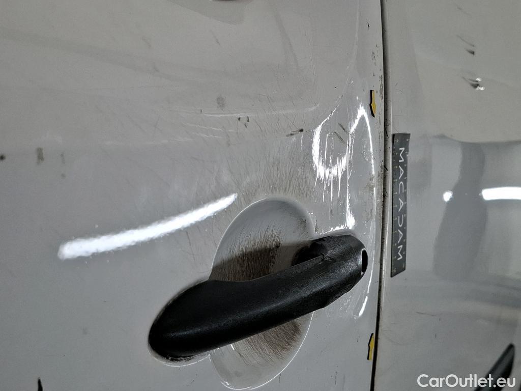  Renault  Kangoo  Express Extra (Série Spéciale) 1.5 dCi 90CV BVM5 E6 #31