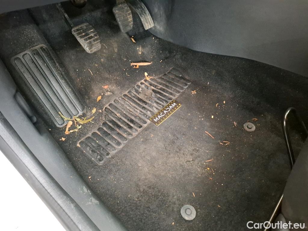  Renault  Clio  IV Air MediaNav 1.5 dCi 90CV BVM5 E6 #28