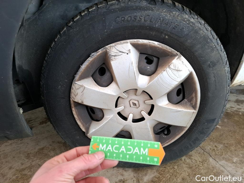  Renault  Kangoo  Express Maxi Confort 1.5 dCi 90CV BVM5 E6 #62