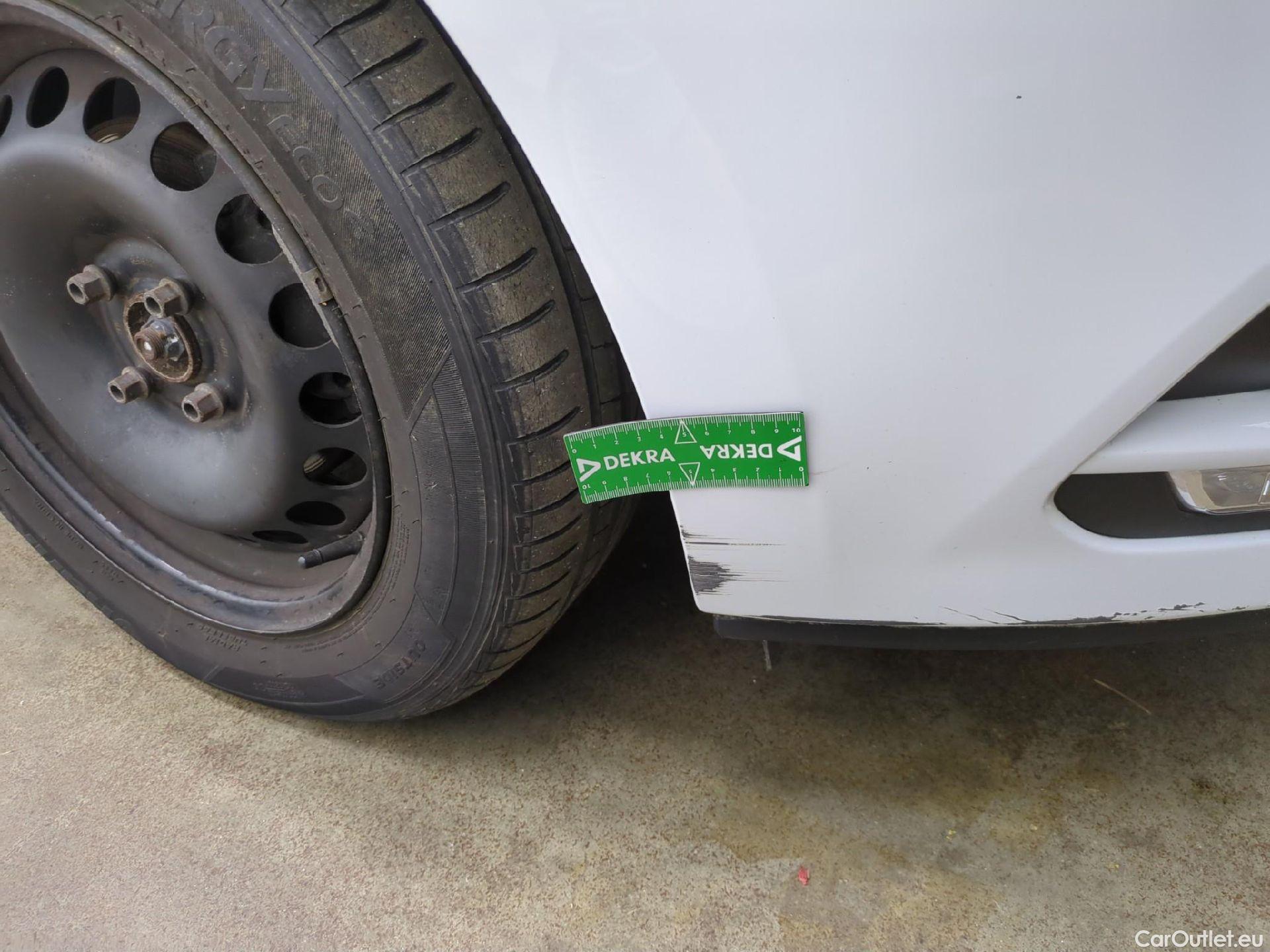  Renault  Clio RENAULT  Société VU 5p Berline Air Medianav dCi 75 - 18 #20