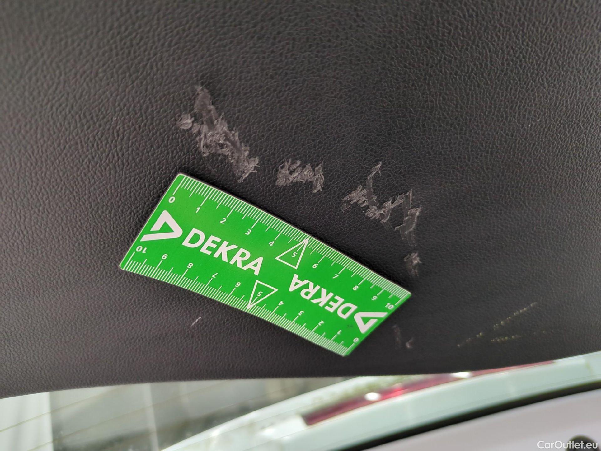  Renault  Clio RENAULT  Société VU 5p Berline Air Medianav dCi 75 - 18 #9