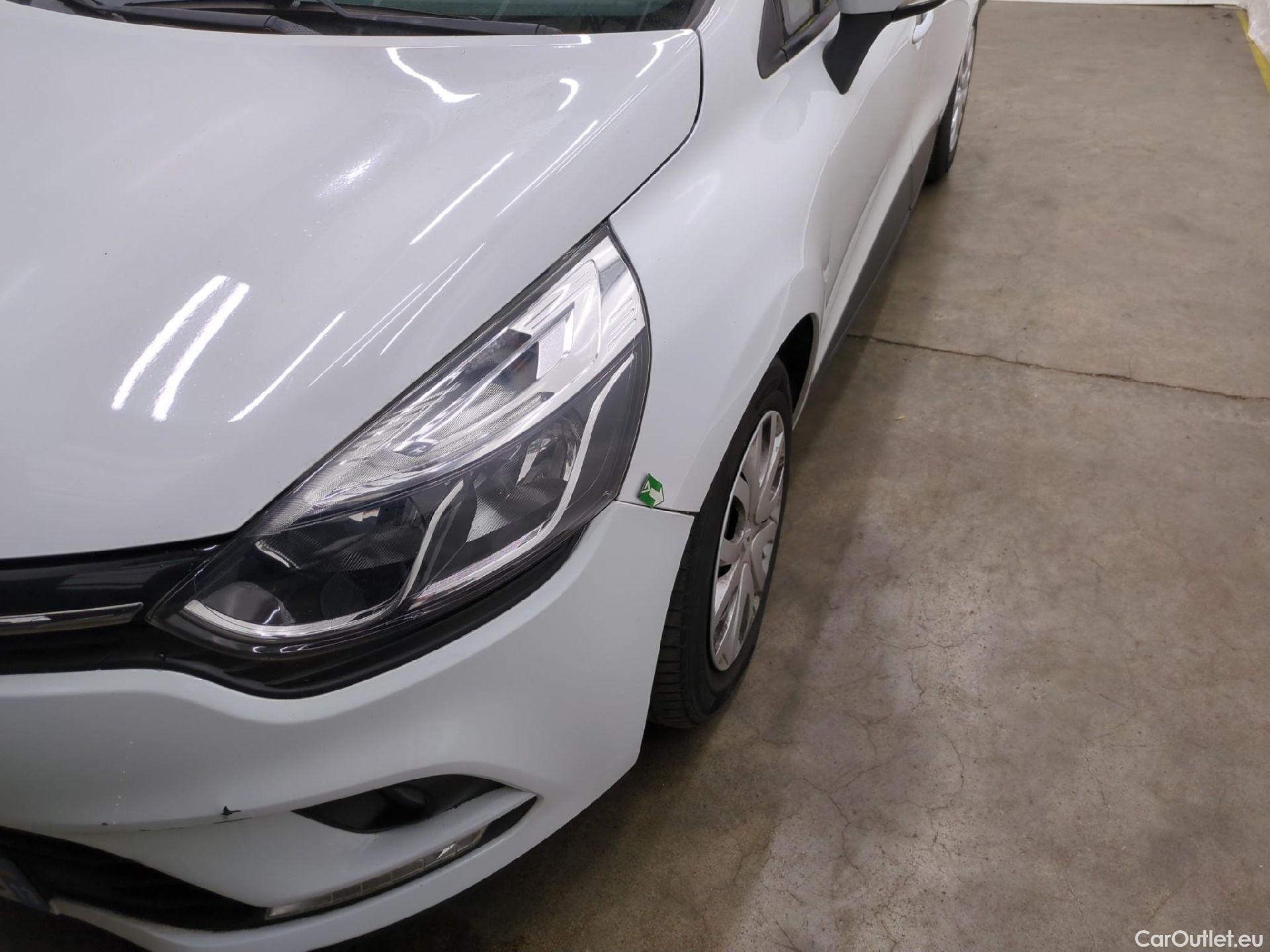  Renault  Clio RENAULT  Société VU 5p Berline Air Medianav dCi 75 - 18 #24