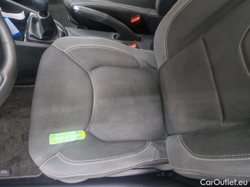  Renault  Clio  IV Air MediaNav 1.5 dCi 90CV BVM5 E6 #7