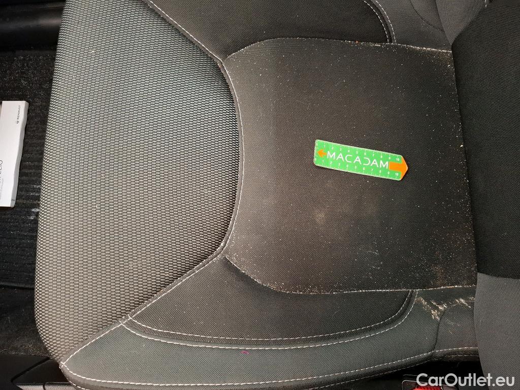  Renault  Clio  IV Air MediaNav 1.5 dCi 75CV BVM5 E6 #46