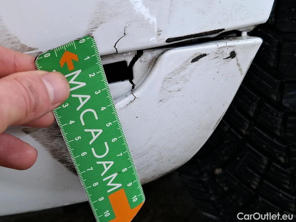  Renault  Clio  IV Air MediaNav 1.5 dCi 75CV BVM5 E6 #4