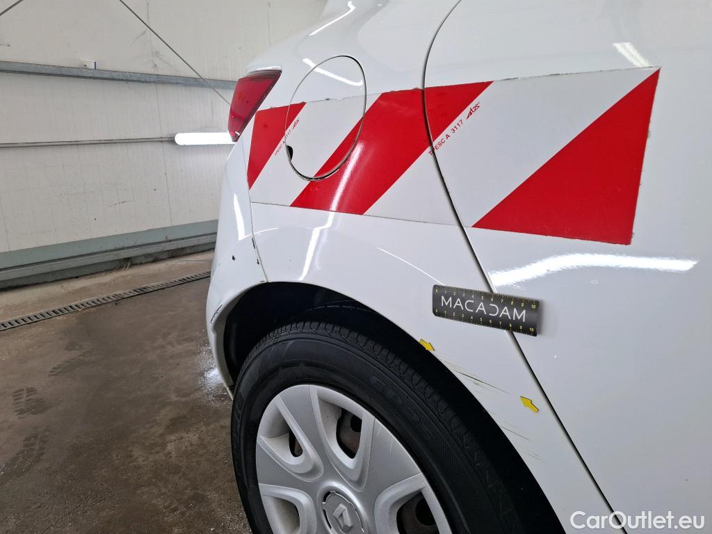  Renault  Clio  IV Air 1.5 dCi 75CV BVM5 E6 #7