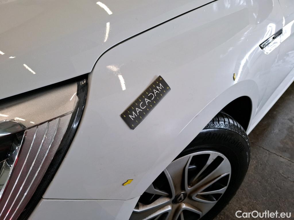  Renault  Megane  IV Berline 5pt. Société Air Nav 1.5 dCi 90CV BVM6 E6 #6