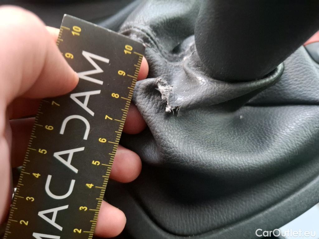  Renault  Kangoo RENAULT  Express / 2013 / 4P / Fourgonnette Extra R-Link dCi 75 #23