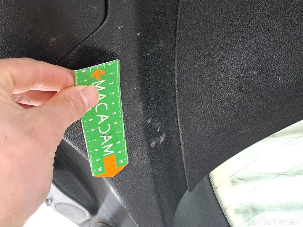  Renault  Megane  IV Berline 5pt. Société Air Nav 1.5 dCi 90CV BVM6 E6 #46