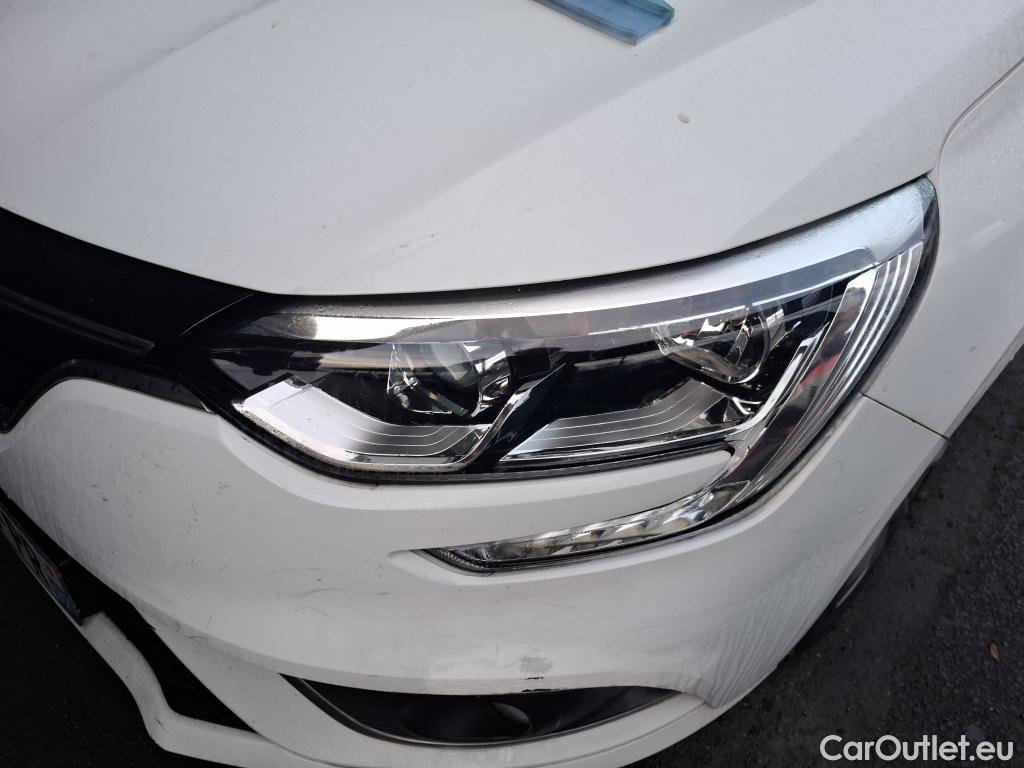  Renault  Megane  IV Berline 5pt. Société Air Nav 1.5 dCi 90CV BVM6 E6 #58