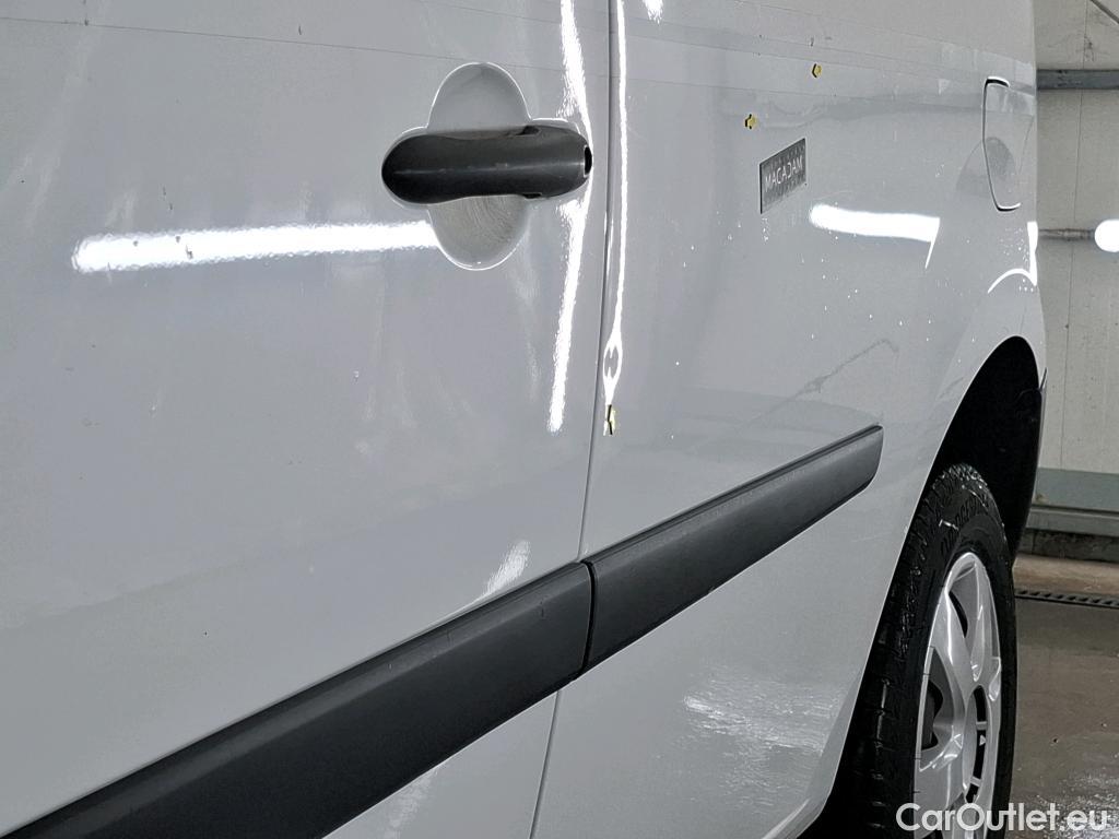  Renault  Kangoo RENAULT  Express / 2013 / 4P / Fourgonnette Extra R-Link dCi 75 #5