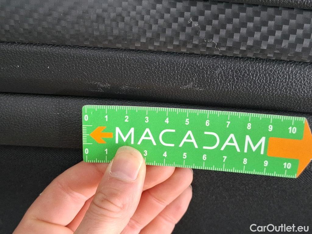  Renault  Megane  IV Berline 5pt. Société Air Nav 1.5 dCi 90CV BVM6 E6 #34