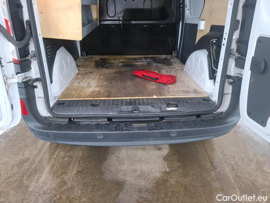  Renault  Kangoo RENAULT  Express / 2013 / 4P / Fourgonnette Extra R-Link dCi 75 #14