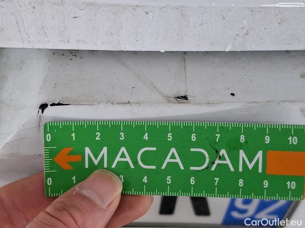  Renault  Megane  IV Berline 5pt. Société Air Nav 1.5 dCi 90CV BVM6 E6 #28