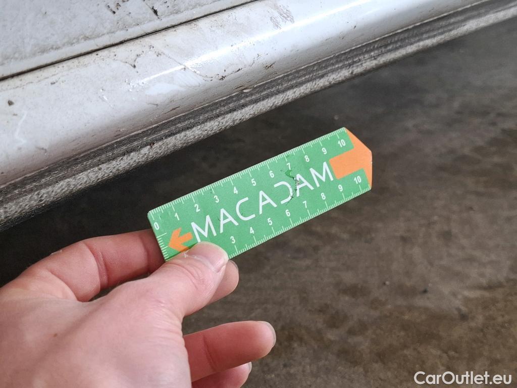  Renault  Megane  IV Berline 5pt. Société Air Nav 1.5 dCi 90CV BVM6 E6 #3