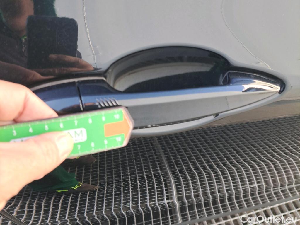  Bmw  X2 BMW  sDrive18i Impulse Steptronic Techo Solar #51