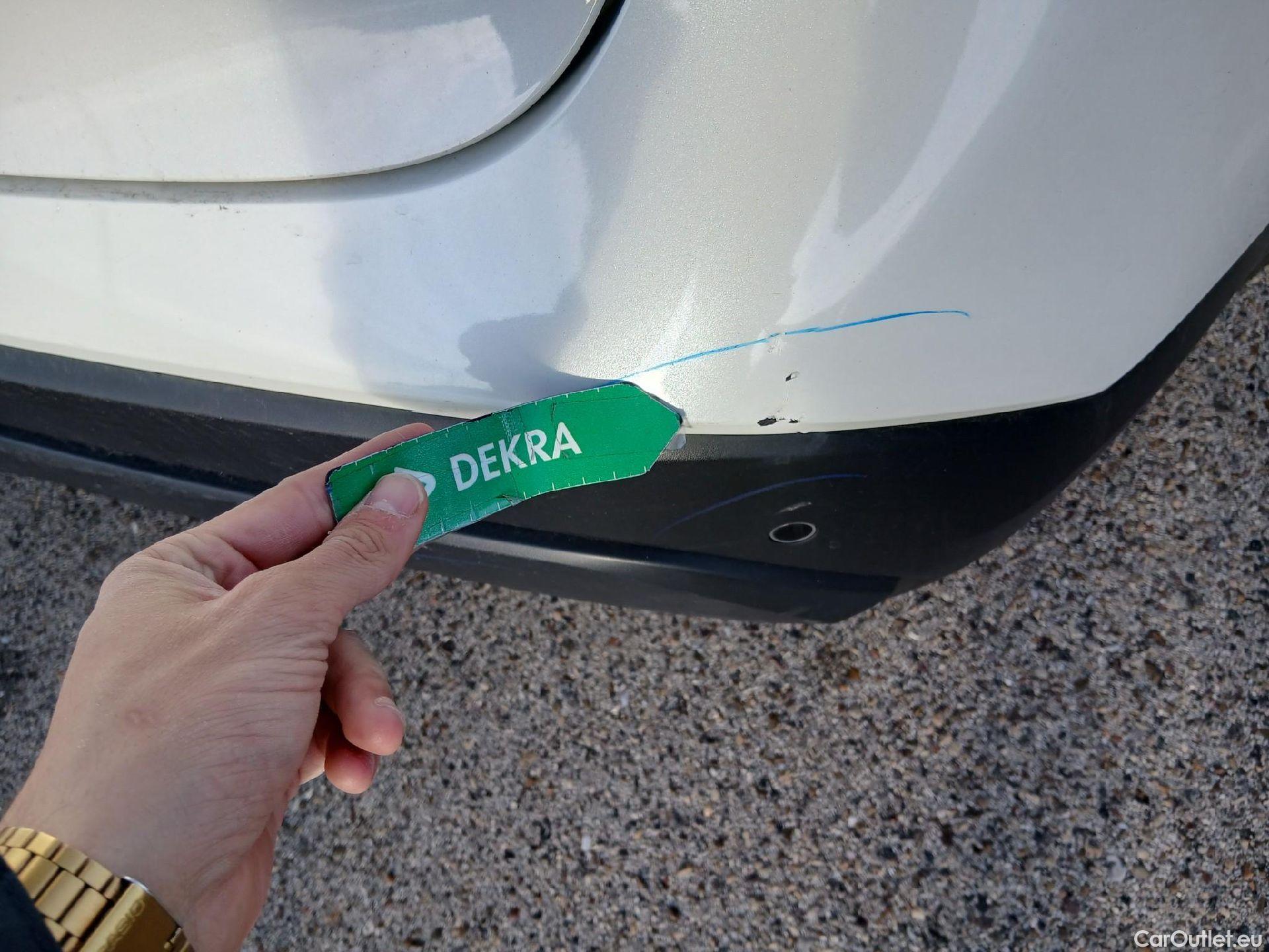  Nissan  Qashqai NISSAN  / 2021 / 5P / todoterreno DIG-T 116kW (158CV) mHEV Xtronic Acenta (AC2) #9