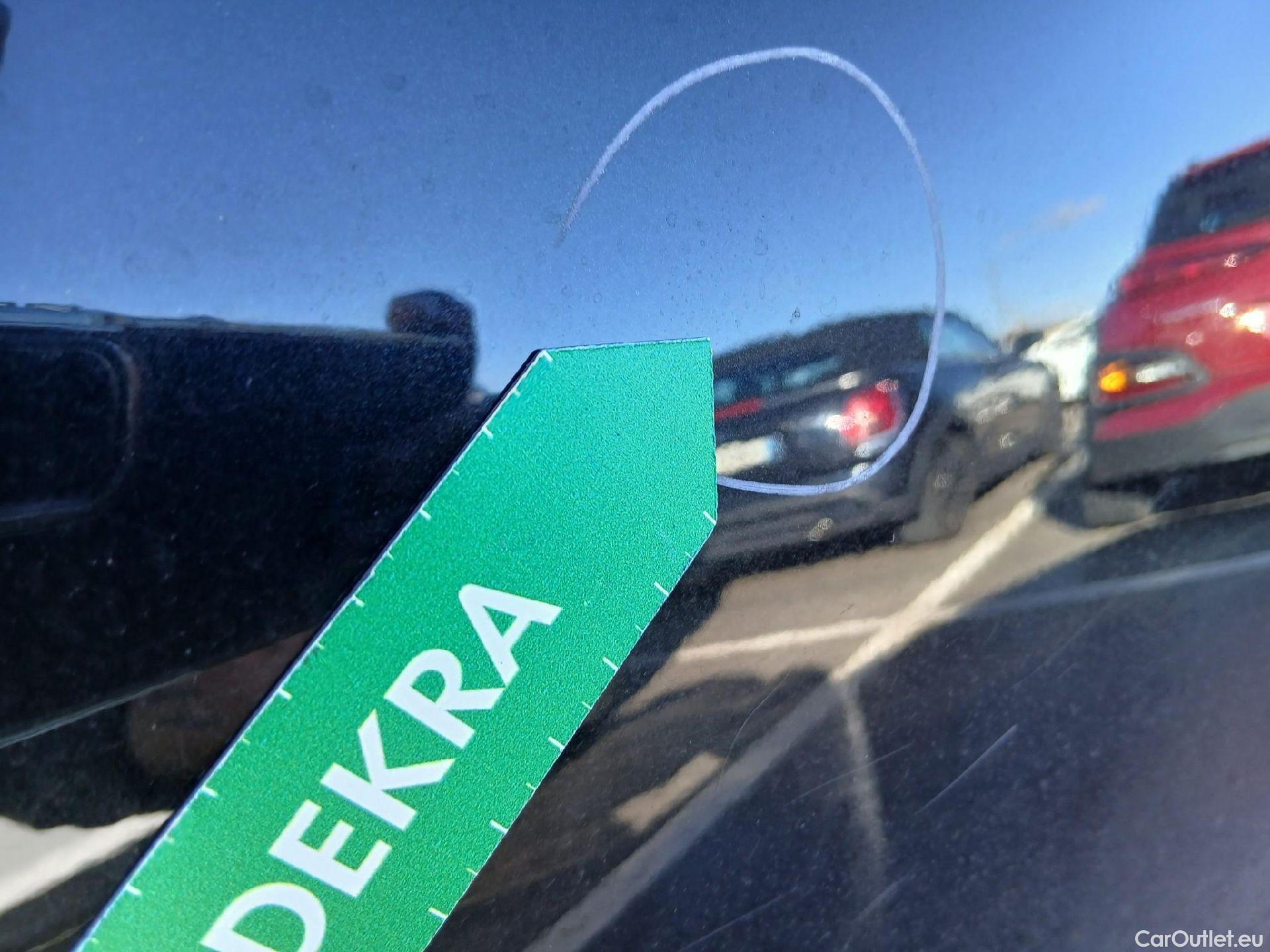  Bmw  X2 BMW  sDrive18i Impulse Steptronic Techo Solar #12