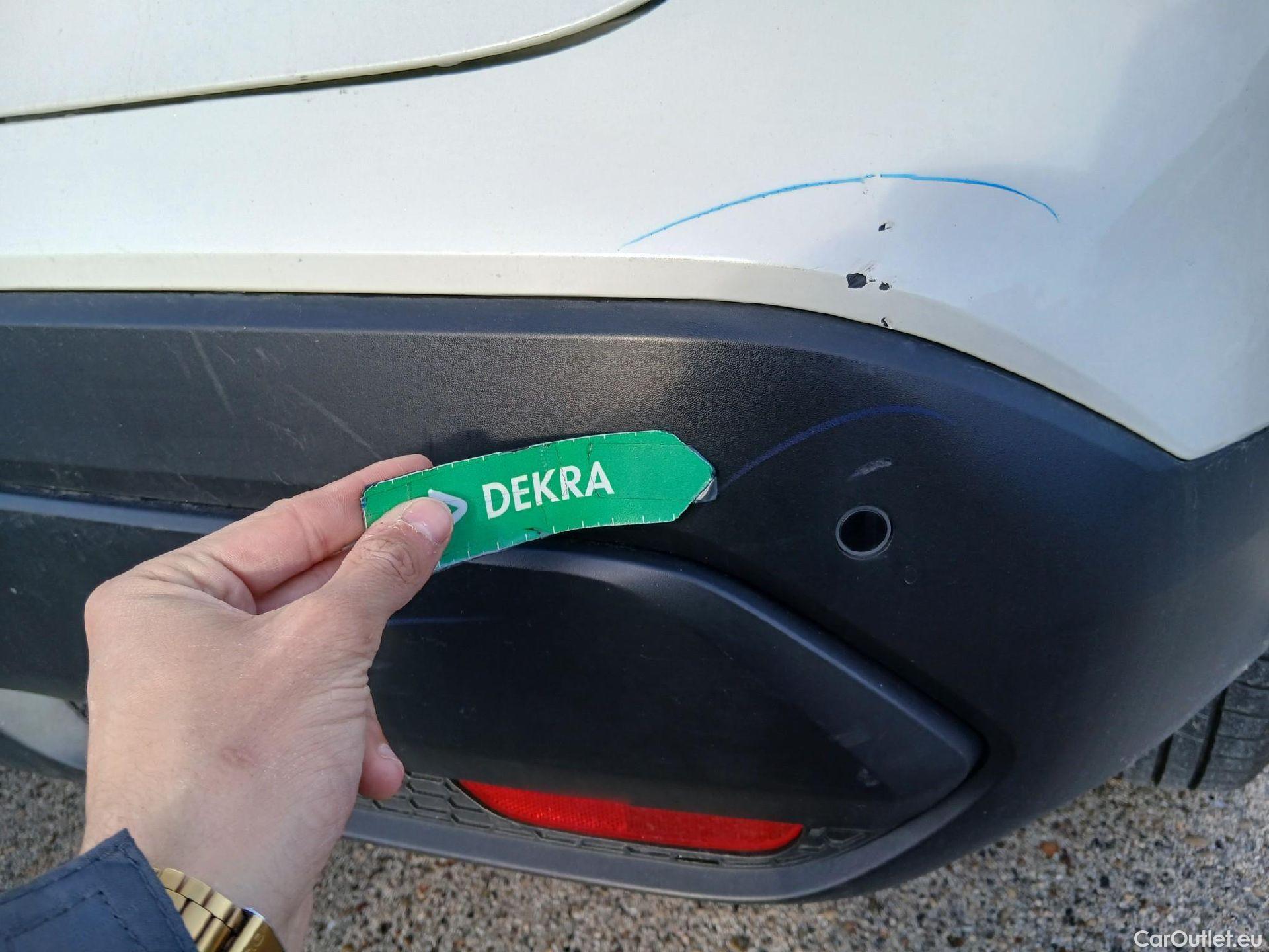  Nissan  Qashqai NISSAN  / 2021 / 5P / todoterreno DIG-T 116kW (158CV) mHEV Xtronic Acenta (AC2) #10