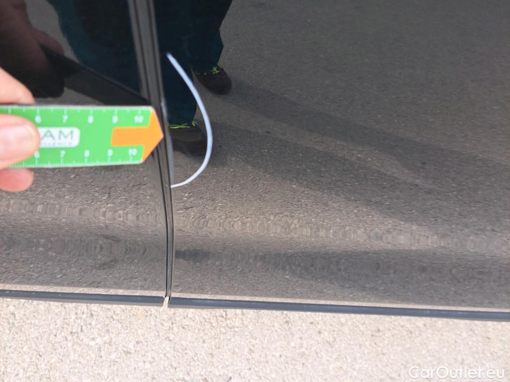  Bmw  X2 BMW  sDrive18i #4