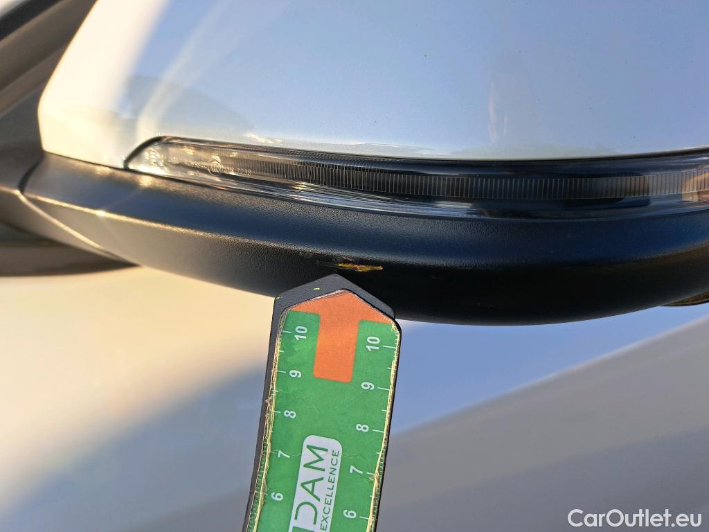  Bmw  X2 BMW  sDrive18i Advantage Steptronic Techo Solar #28