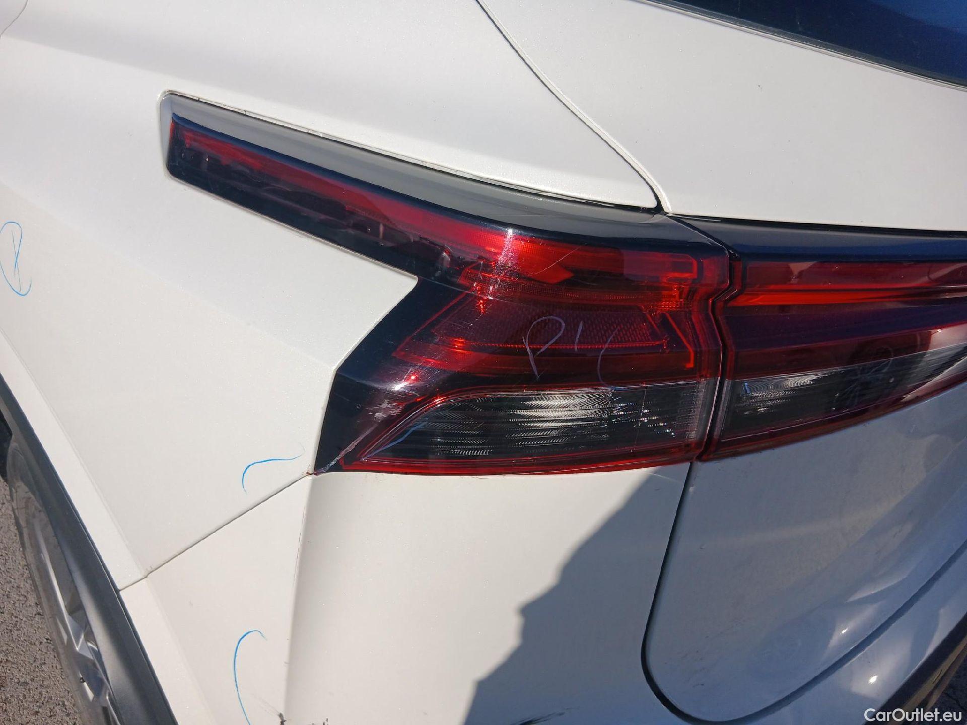  Nissan  Qashqai NISSAN  / 2021 / 5P / todoterreno DIG-T 116kW (158CV) mHEV Xtronic Acenta (AC2) #22