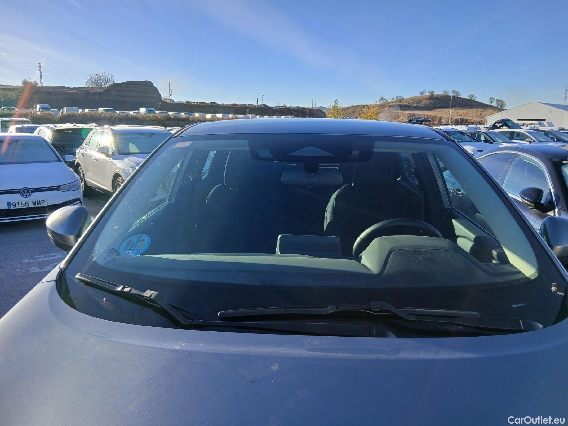  Nissan  Qashqai NISSAN  / 2021 / 5P / todoterreno DIG-T 116kW (158CV) mHEV Xtronic Acenta (AC) #1