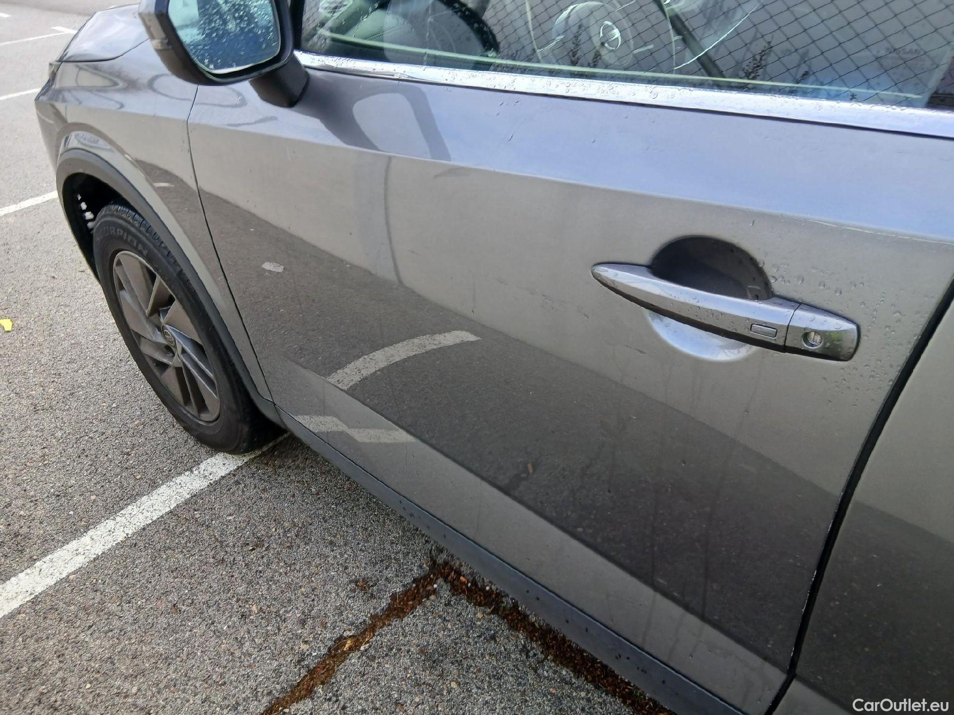  Nissan  Qashqai NISSAN  / 2021 / 5P / todoterreno DIG-T 116kW (158CV) mHEV Xtronic Acenta (AC) #8