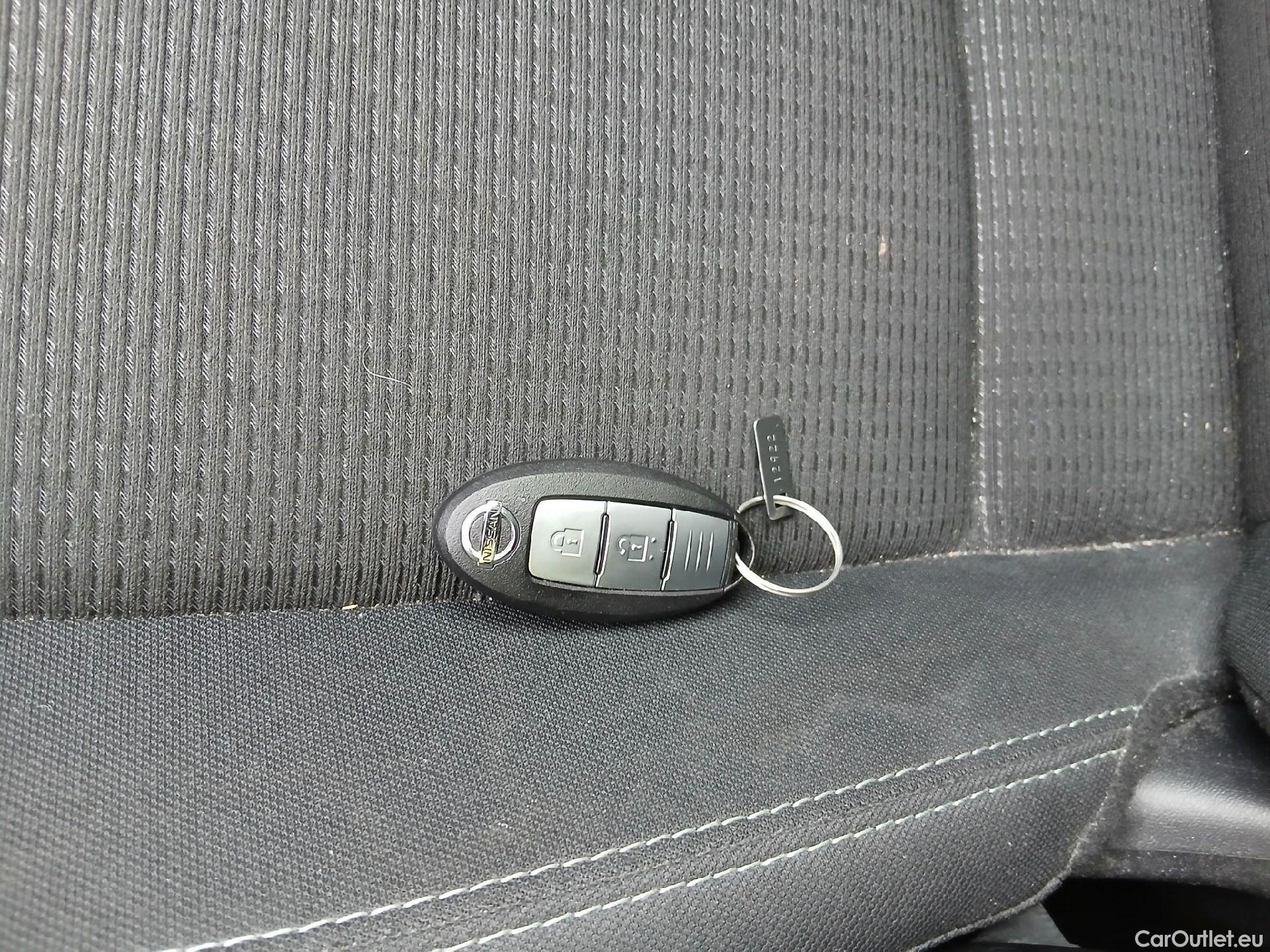  Nissan  Qashqai NISSAN  / 2021 / 5P / todoterreno DIG-T 116kW (158CV) mHEV Xtronic Acenta (AC) #1