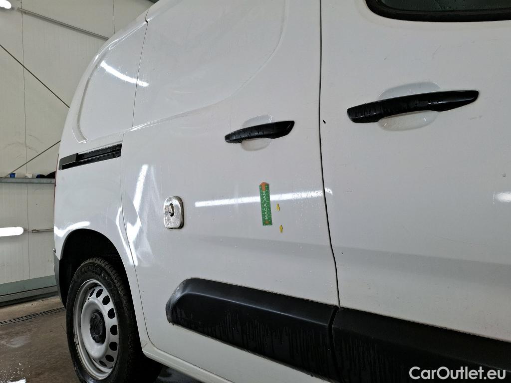  Citroen  Berlingo  Fourgon Driver M 1000 1.5 BlueHDi 100CV BVM5 E6dT #40