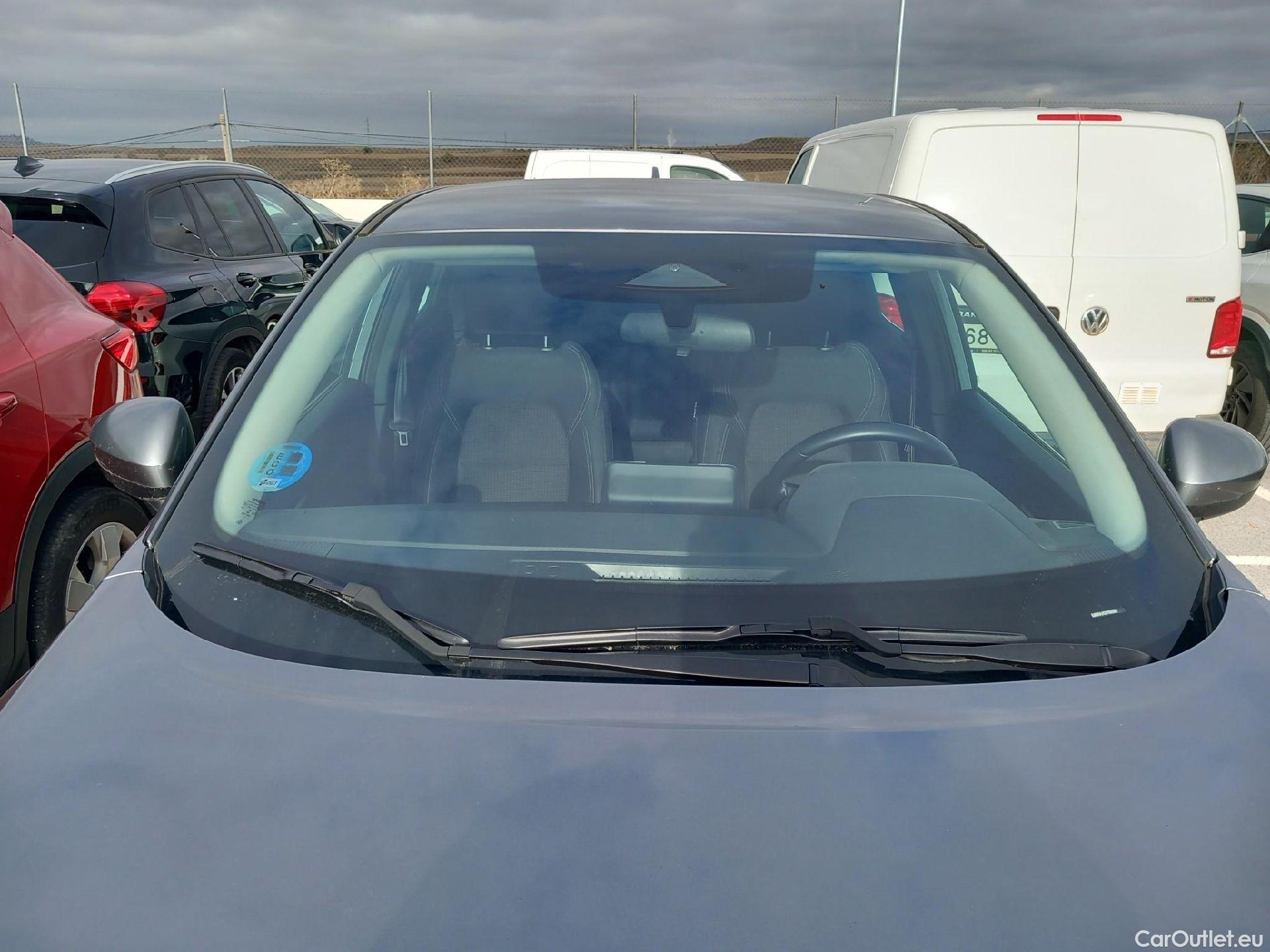  Nissan  Qashqai NISSAN  / 2021 / 5P / todoterreno DIG-T 116kW (158CV) mHEV Xtronic Acenta (AC) #1