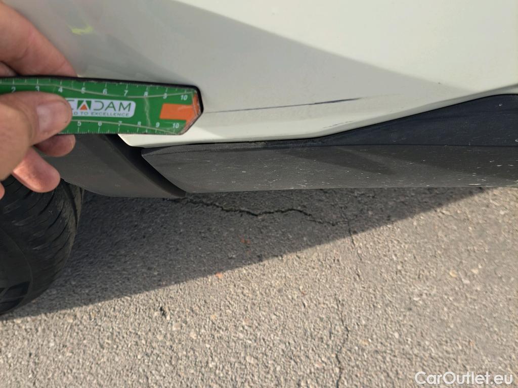  Nissan  Qashqai NISSAN  / 2021 / 5P / todoterreno DIG-T 116kW (158CV) mHEV Xtronic Acenta (AC2) #5