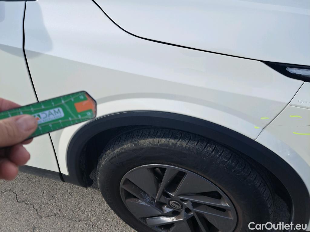  Nissan  Qashqai NISSAN  / 2021 / 5P / todoterreno DIG-T 116kW (158CV) mHEV Xtronic Acenta (AC2) #31