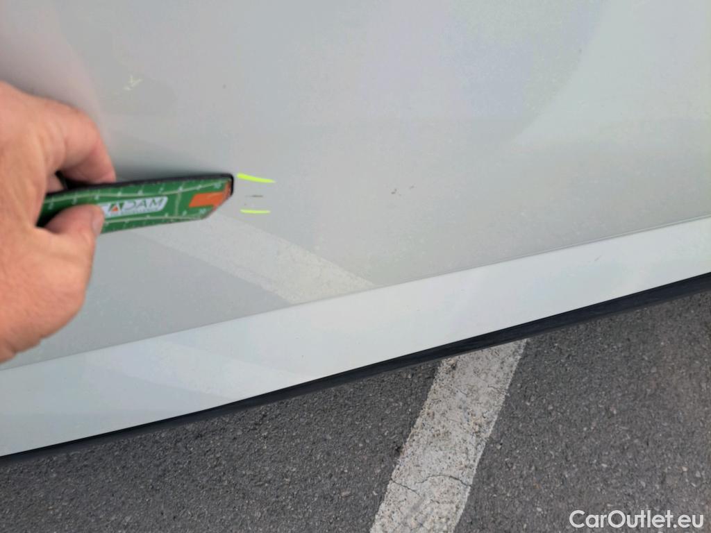  Nissan  Qashqai NISSAN  / 2021 / 5P / todoterreno DIG-T 116kW (158CV) mHEV Xtronic Acenta (AC2) #17