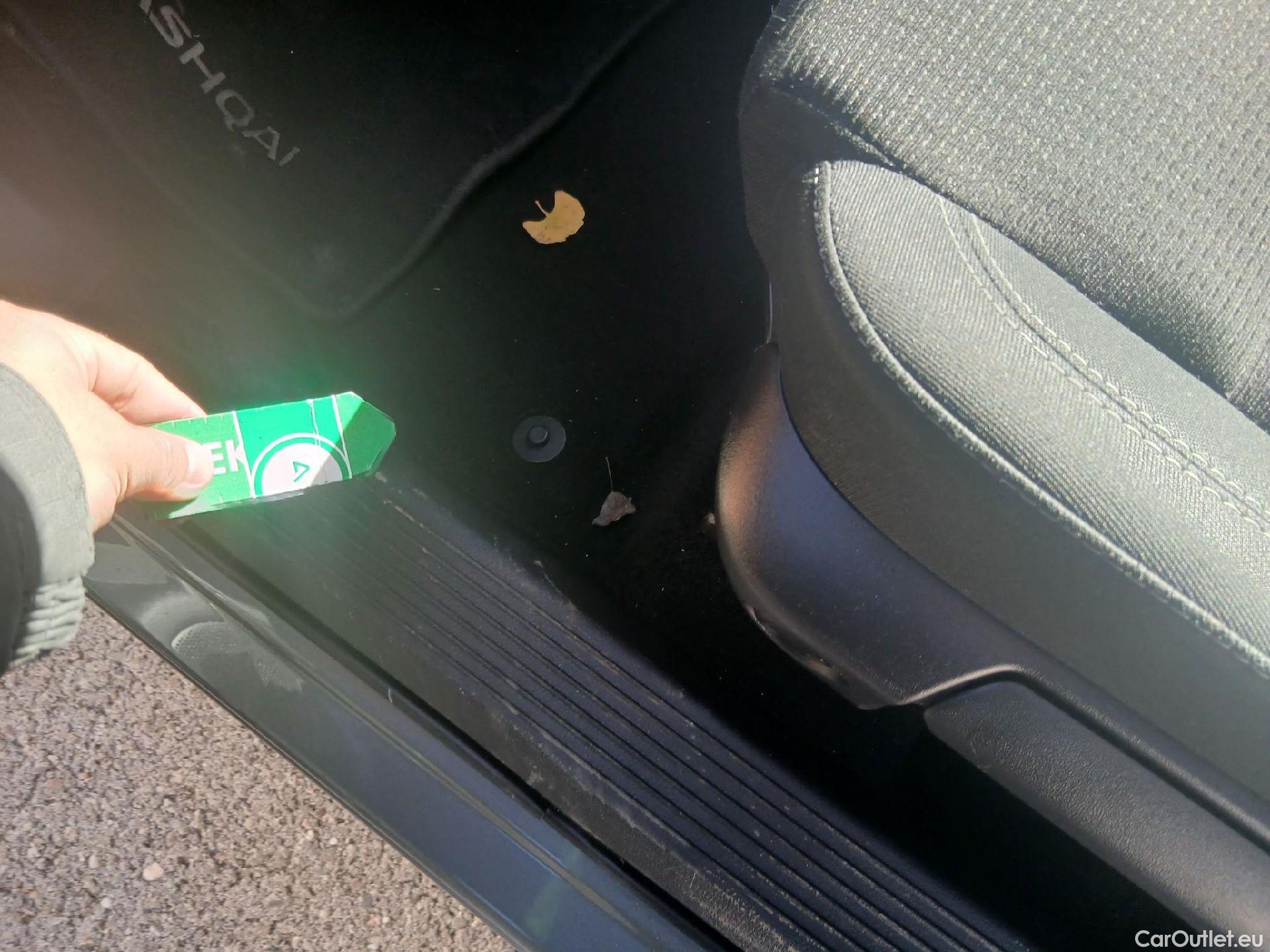  Nissan  Qashqai NISSAN  / 2021 / 5P / todoterreno DIG-T 116kW (158CV) mHEV Xtronic Acenta (AC) #8