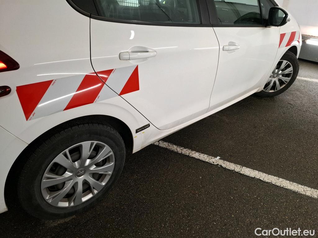  Peugeot  208  Affaire Premium Pack 1.2 80CV BVM5 E6dT #1