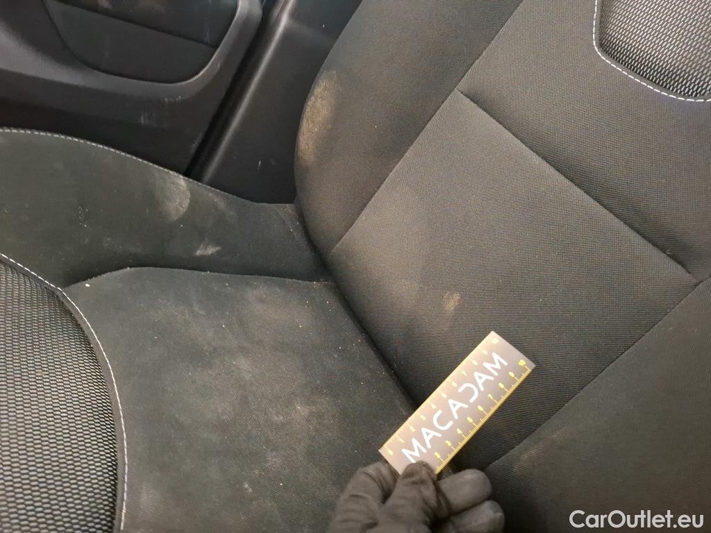  Renault  Clio  IV Air 0.9 TCe 75CV BVM5 E6 #24