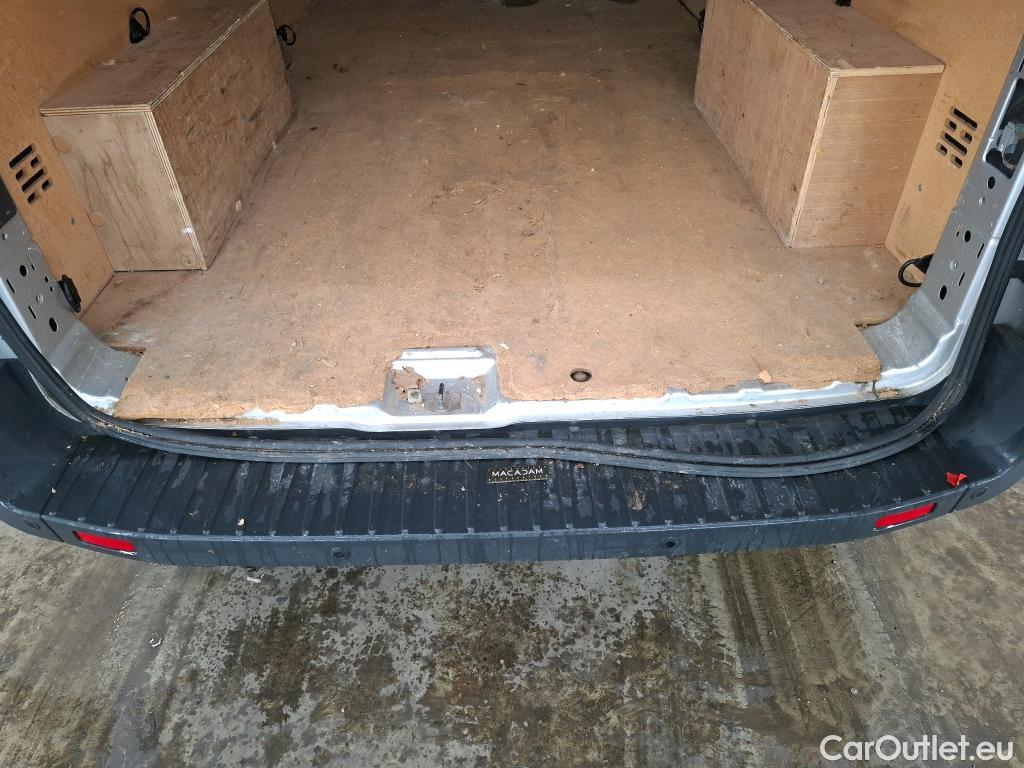  Ford  Transit  Fourgon 310 L3 Trend 2.0 TDCi 105CV BVM6 E6 #18