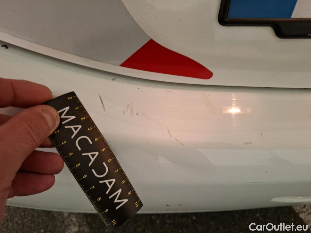  Peugeot  208  Affaire Premium Pack 1.2 80CV BVM5 E6dT #11