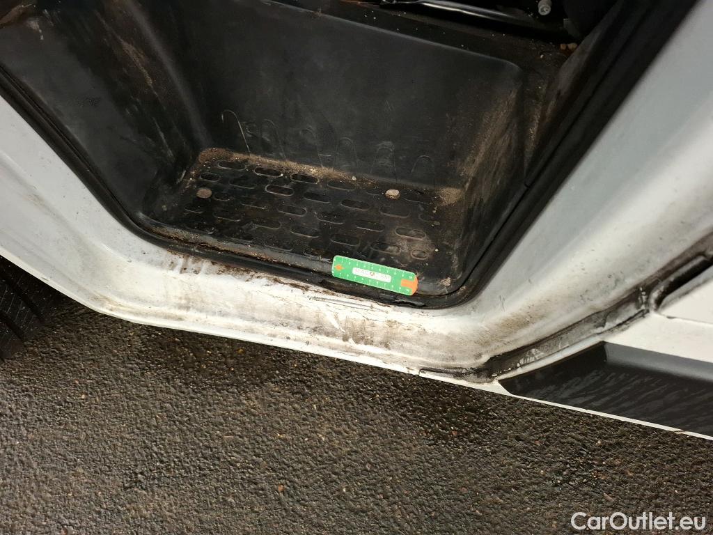  Peugeot  Boxer PEUGEOT  / 2014 / 4P / Fourgon tôlé BlueHDi 140 S&S ASPHALT 330 L2H2 #18