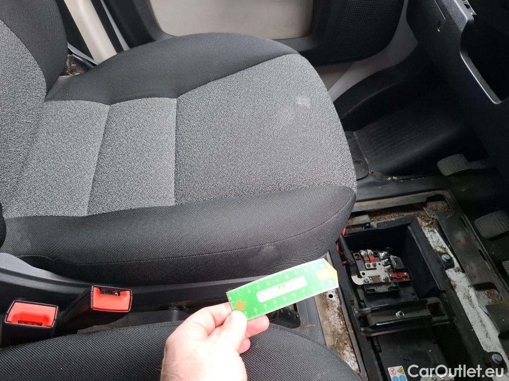  Fiat  Ducato FIAT  VU 4p Fourgon 3 0 M H2 2 0 Multijet 115 Pack Pro Nav #45