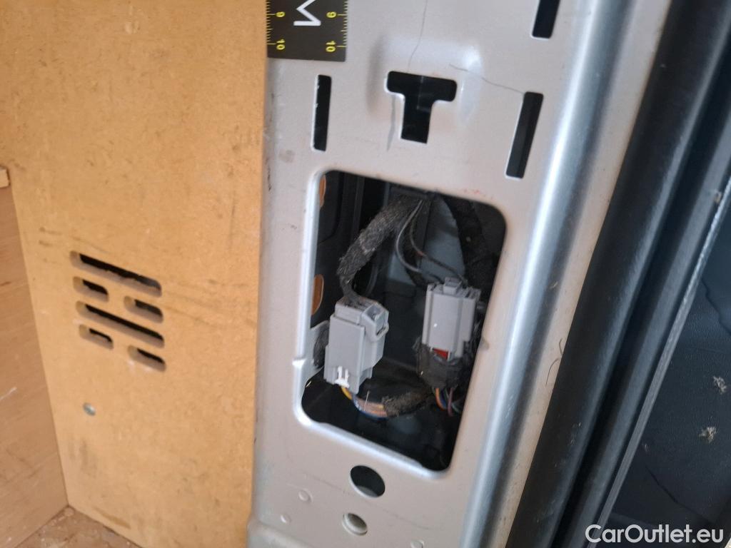  Ford  Transit  Fourgon 310 L3 Trend 2.0 TDCi 105CV BVM6 E6 #24